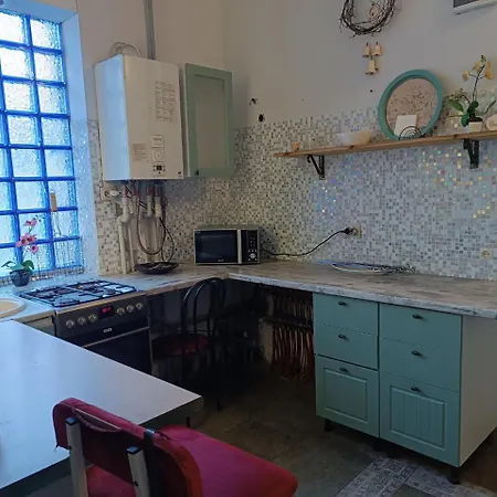 номер в доме у моря с бассейном Guest house Odesa