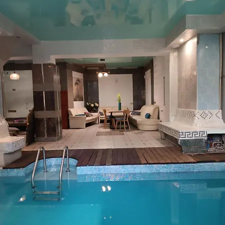 номер в доме у моря с бассейном Guest house Odesa