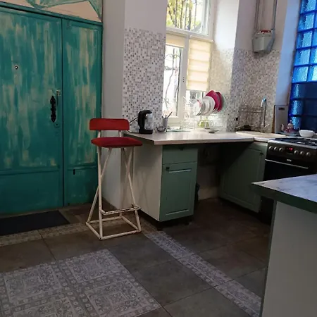 Guest house номер в доме у моря с бассейном 3*