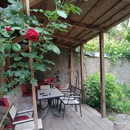номер в доме у моря с бассейном 3*