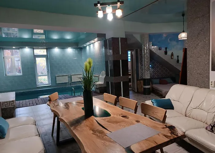 номер в доме у моря с бассейном Guest house Odesa